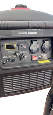 Інверторний генератор бензиновий 2.8 кВт  Digital Generator G3000i