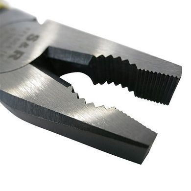 Плоскогубцы S&R 180 х 31мм комбинированные